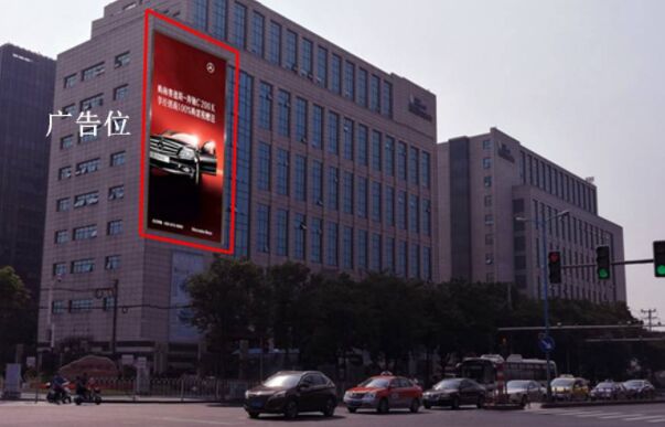 莘庄商务区-中春路汽车一条街稀缺户外墙面看板